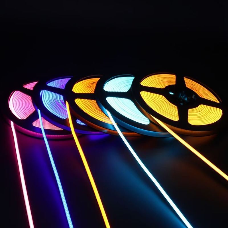 अल्ट्रा 4mm COB LED स्ट्रिप 480leds/M 4000k 8W इंडोर डेकॉर