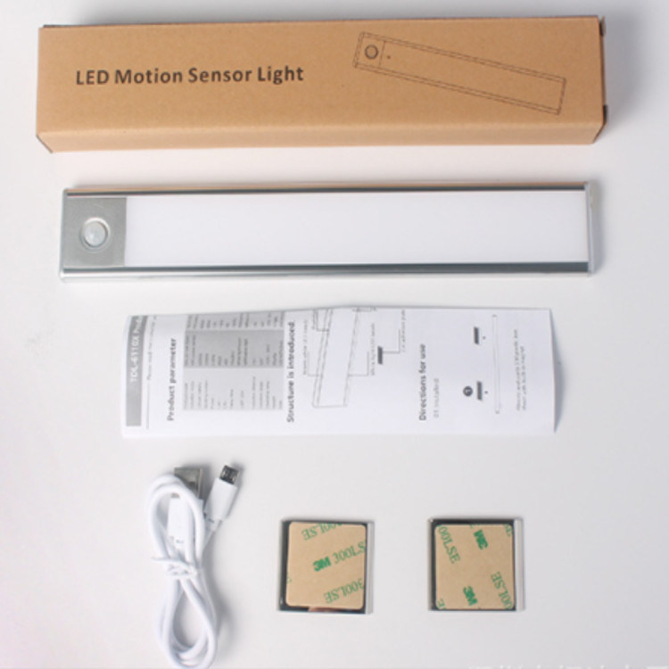 वायरलेस यूएसबी रिचार्जेबल फ्लेक्सिबल एलईडी मोशन सेंसर कैबिनेट लाइट काउंटर क्लोजेट लाइटिंग लाइट के तहत