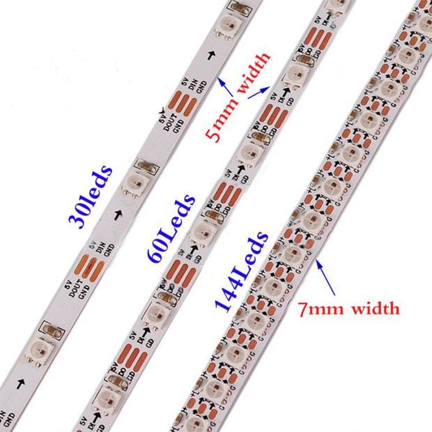 इंडोर पार्टी बॉडी पेंटिंग के लिए 300LEDs 12V फ्लेक्सिबल फ्लैट एलईडी लाइट स्ट्रिप अल्ट्रावॉयलेट SMD5050 16.4 Ft/5m